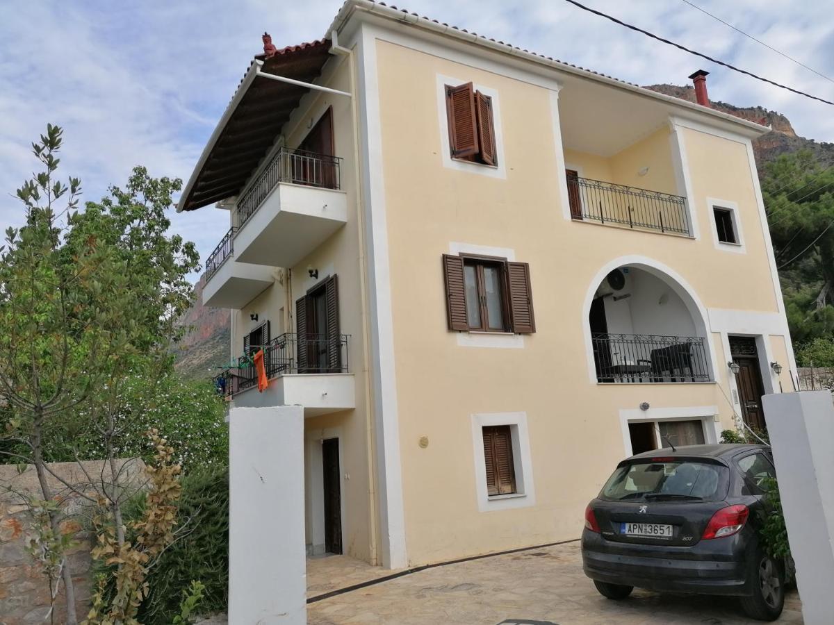Apartment Theodoros Leonídion 외부 사진